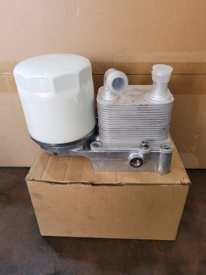 CLC 8 000S/7T1Q 6B624 AA YAĞ SOĞUTUCU KOMPLE FİLTRELİ 1.8 TDCI