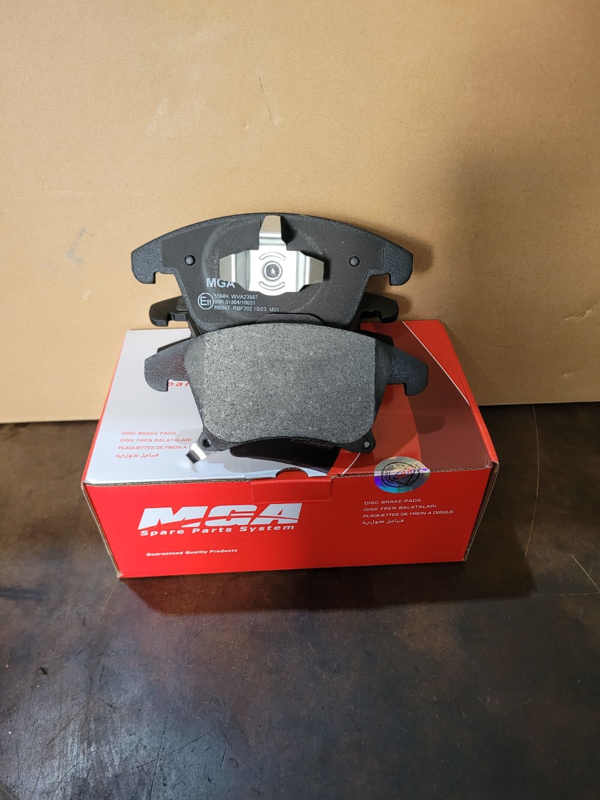 ÖN FREN BALATA GALAXY 15>/MONDEO V 14>/SMAX 15>  55684 / DG9C 2K021 EE